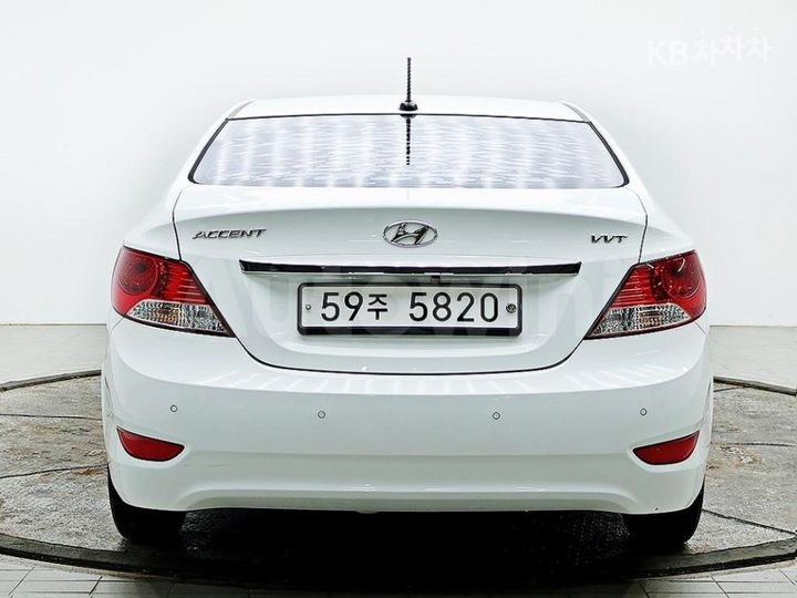 Hyundai Accent 2015 KMHCT41BEFU783122 — 3