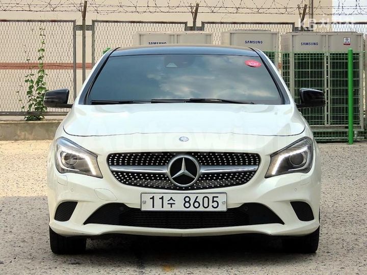 Mercedes Benz CLA Class