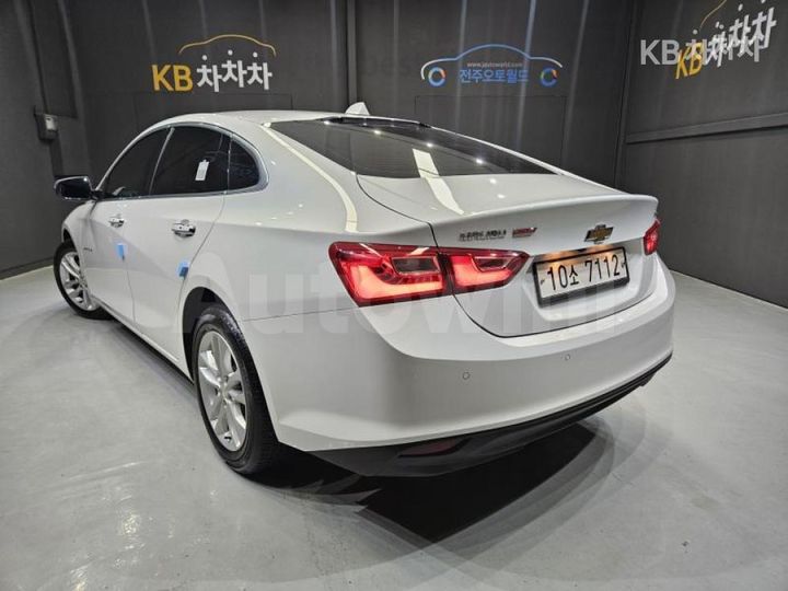 Chevrolet Malibu 2018 — 5