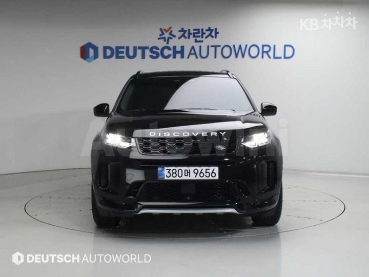 Land Rover Discovery Sport 2024 — 3