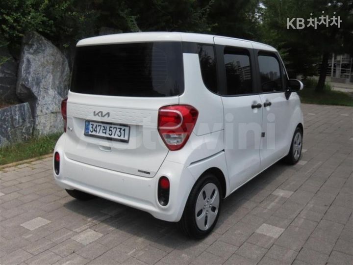 Kia Ray 2022 KNACF911BNT293981 — 3