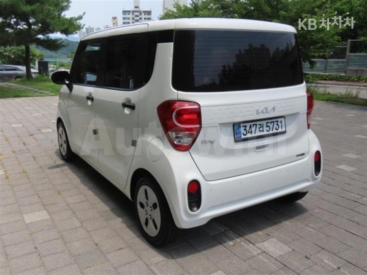 Kia Ray 2022 KNACF911BNT293981 — 4