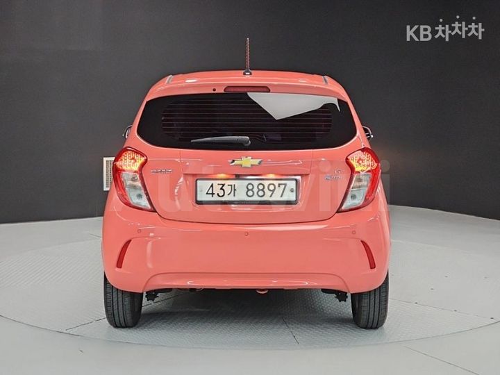 Chevrolet Spark 2018 KLYDC487DJC013282 — 3
