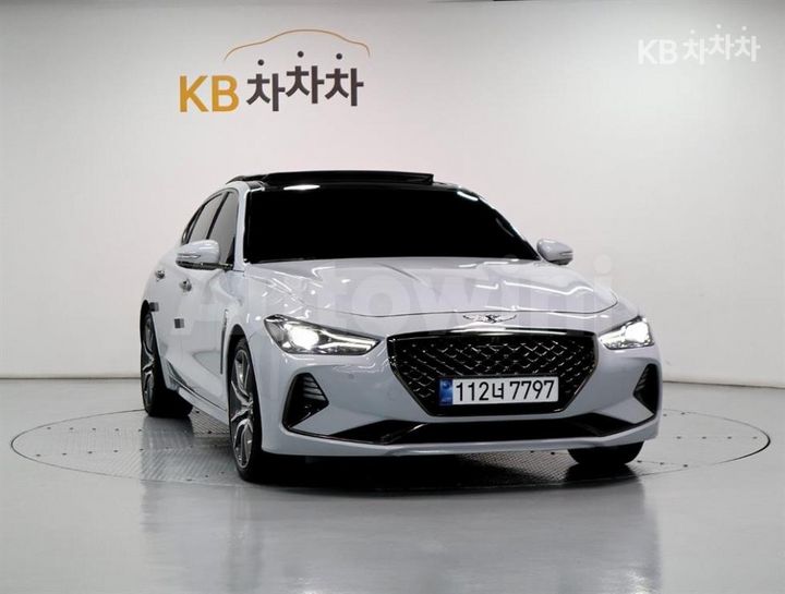Genesis G70 2020 — 2