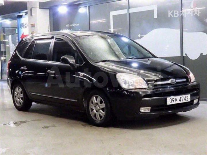 Kia Carens