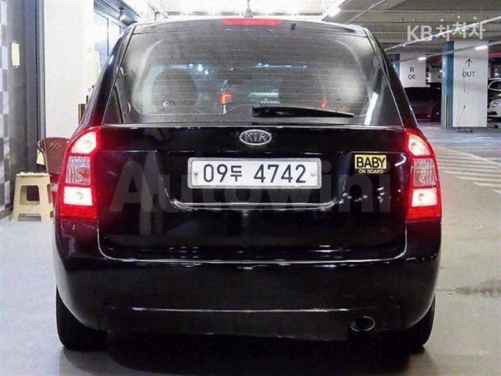 Kia Carens