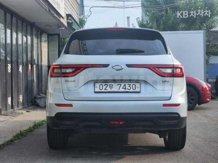 Renault QM6 2017 KNME5C2M7HP014182 — 4