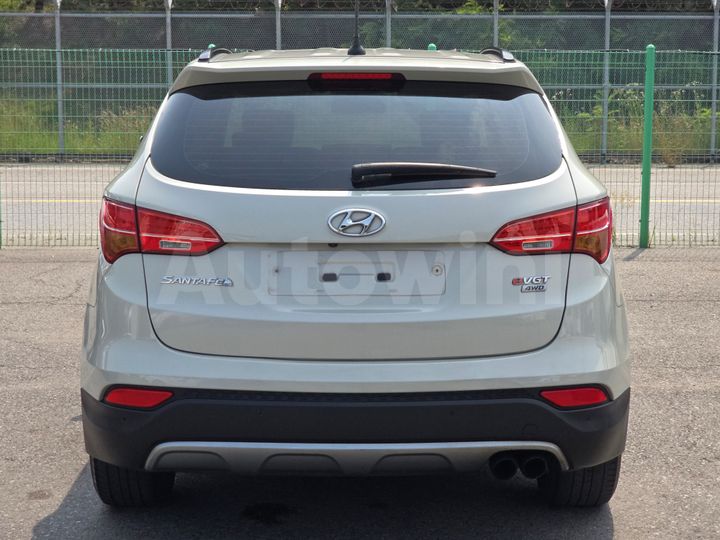 Hyundai SantaFe 2013 — 4