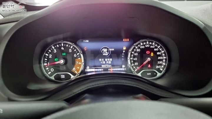 Jeep Renegade 2021 1C4NJCDB6MPM46649 — 5