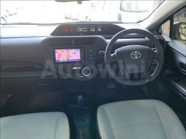 Toyota AQUA 2018 NHP10-6739571 — 3