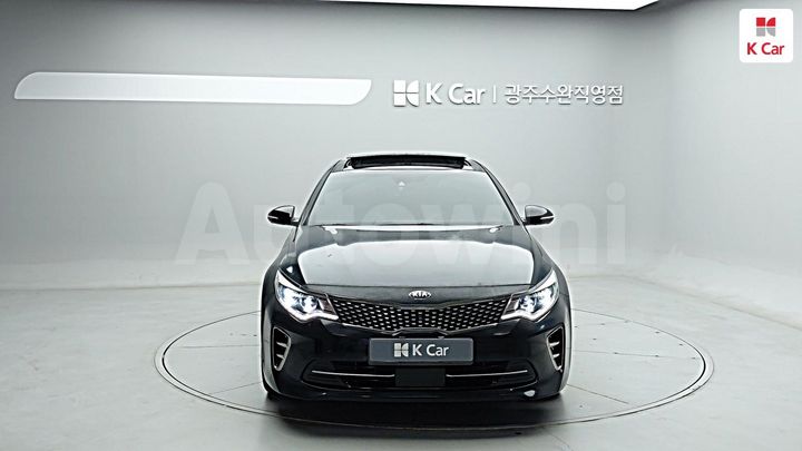 Kia K5 2017 — 2