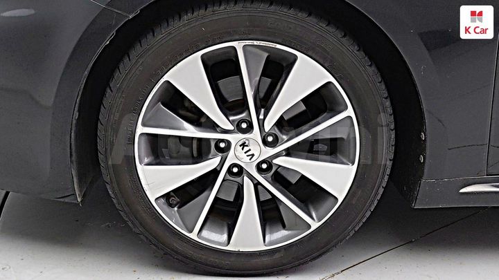 Kia K5 2017 — 4