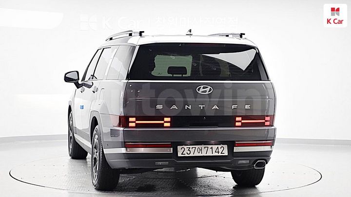 Hyundai SantaFe 2024 KMHP381LGRU011752 — 4