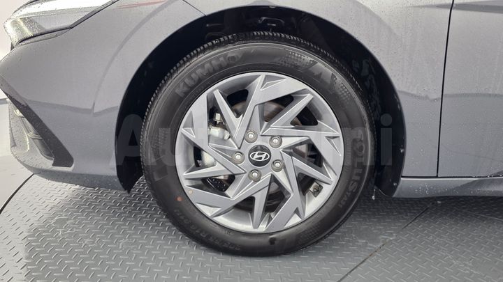 Hyundai Avante 2026 — 5