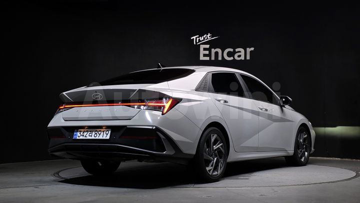 Hyundai Avante 2024 — 2