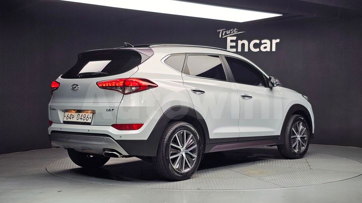 Hyundai Tucson 2017 — 2