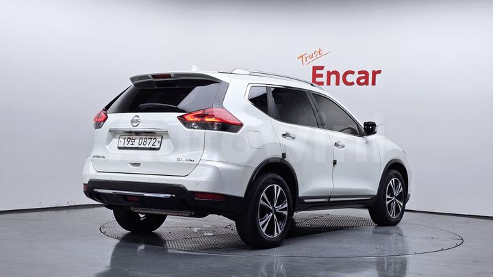Nissan X Trail 2018 — 3