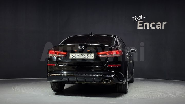 Kia K5 2019 — 4
