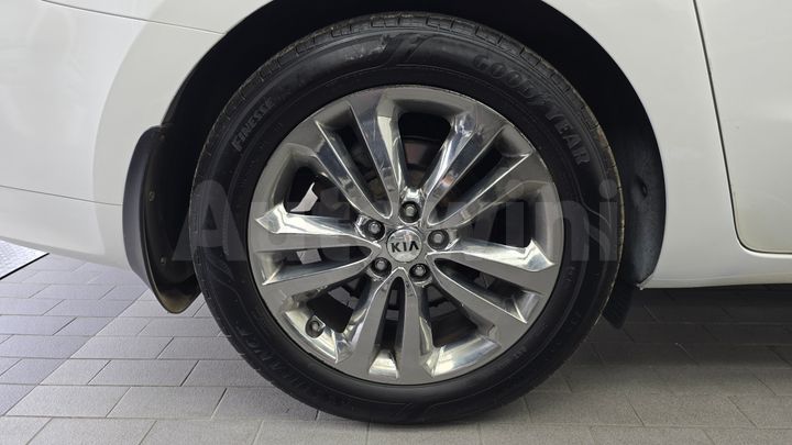 Kia Carnival 2018 — 5