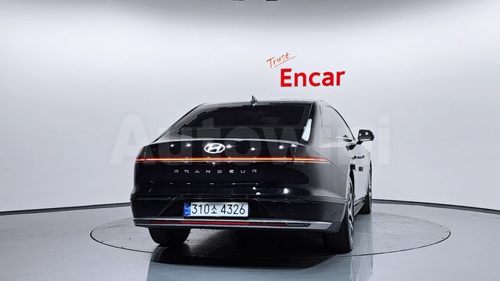 Hyundai Grandeur 2023 — 4