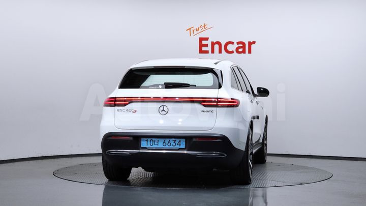 Mercedes-Benz EQC 2020 — 4