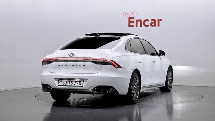 Hyundai Grandeur 2020 — 2