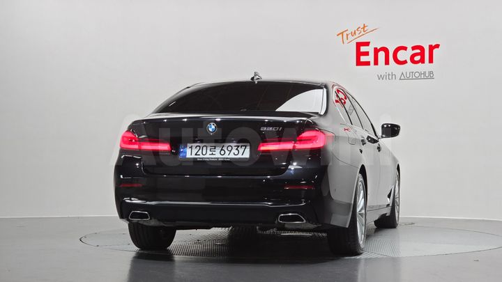 BMW 5 Series 2023 — 4