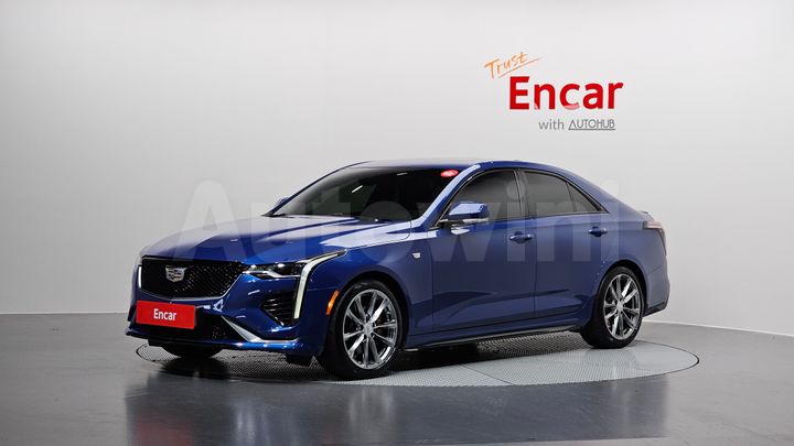 Cadillac CT4