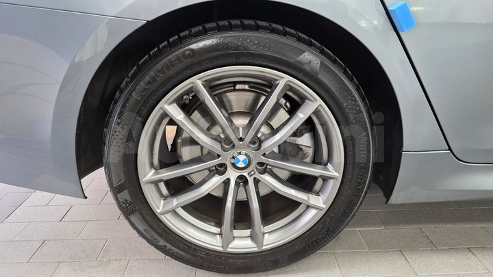 BMW 5 Series 2018 — 5