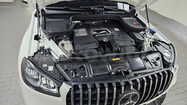 Mercedes-Benz GLS Class 2026 — 5