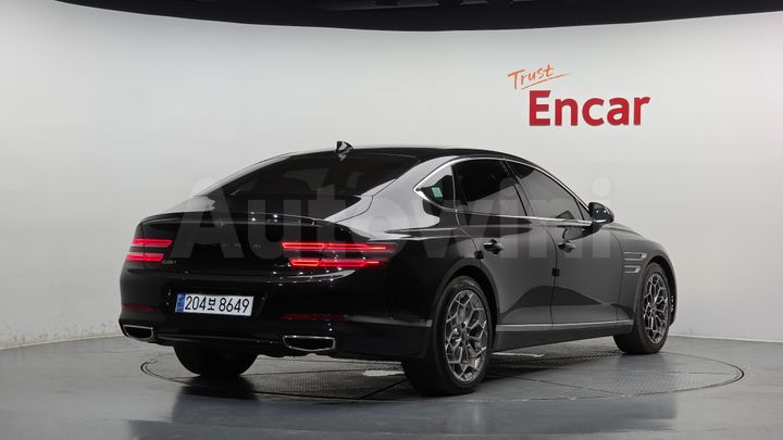 Genesis G80 2021 — 2