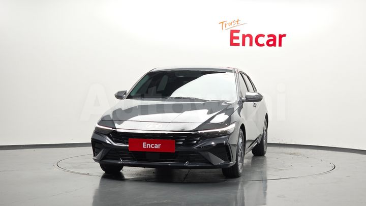 Hyundai Avante 2026 — 3
