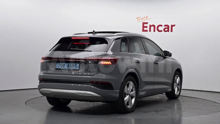 Audi Q4
