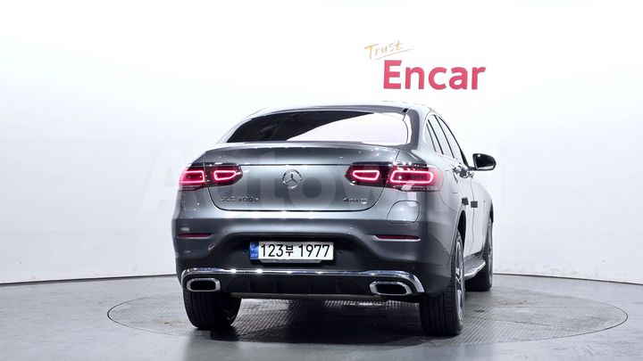 Mercedes-Benz GLC Class 2021 — 4