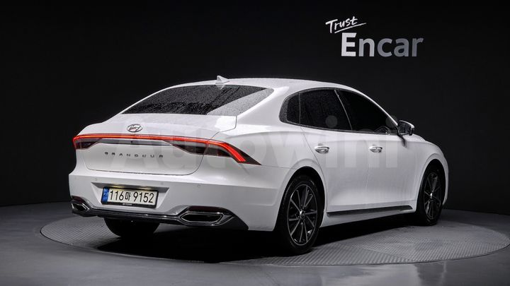 Hyundai Grandeur 2022 — 2