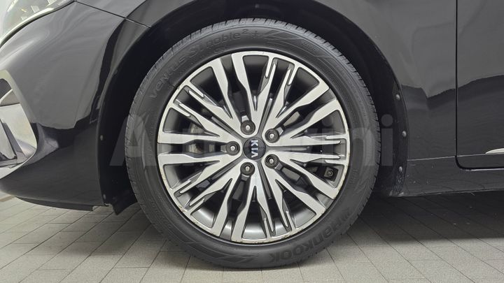 Kia K7 2020 — 5