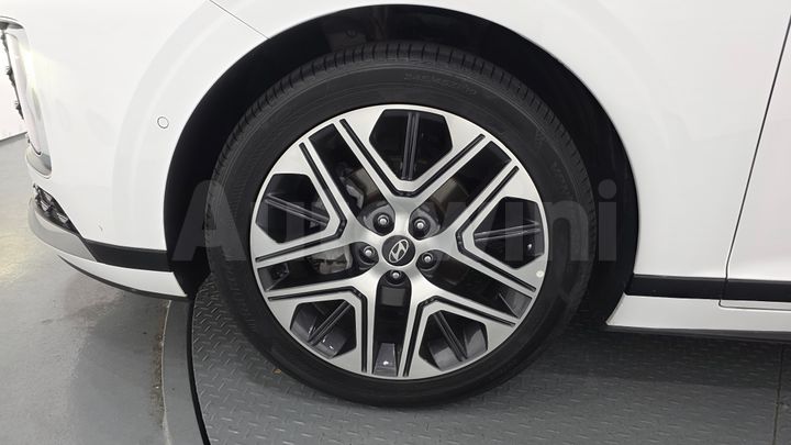 Hyundai Grandeur 2024 — 5