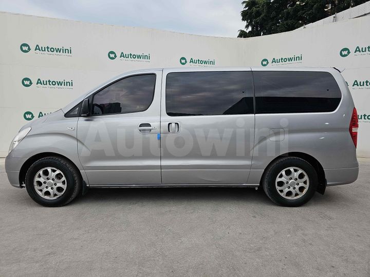 Hyundai Starex 2014 — 2