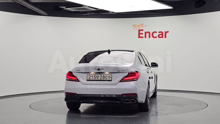 Genesis G70 2018 — 4