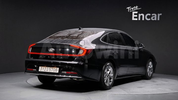 Hyundai Sonata 2022 — 2