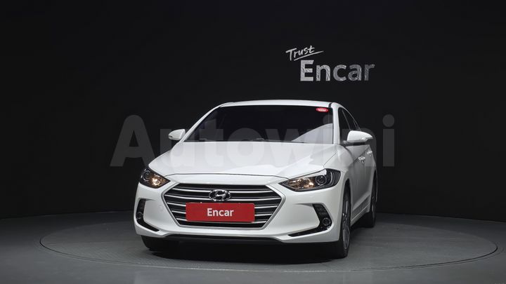 Hyundai Avante 2017 — 3