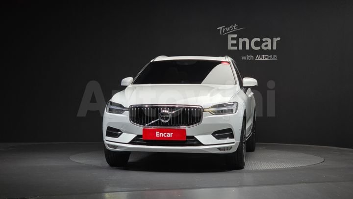 Volvo XC60 2020 — 3