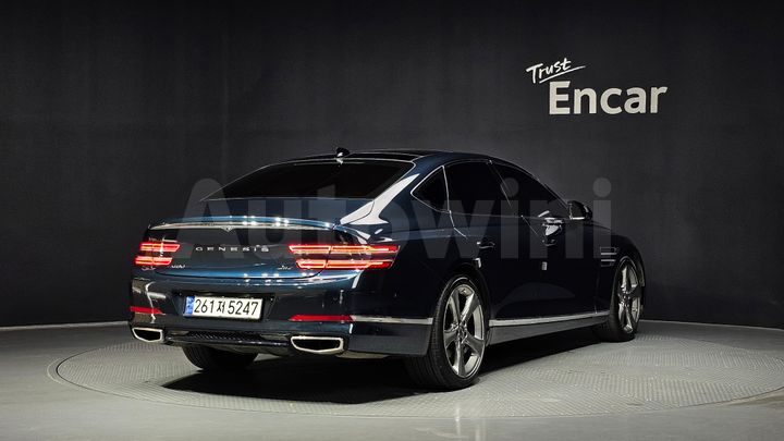 Genesis G80 2021 — 2
