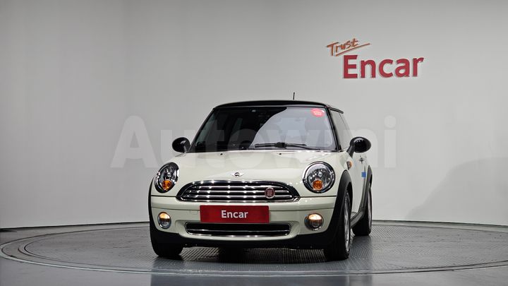 Mini Cooper 2010 — 3