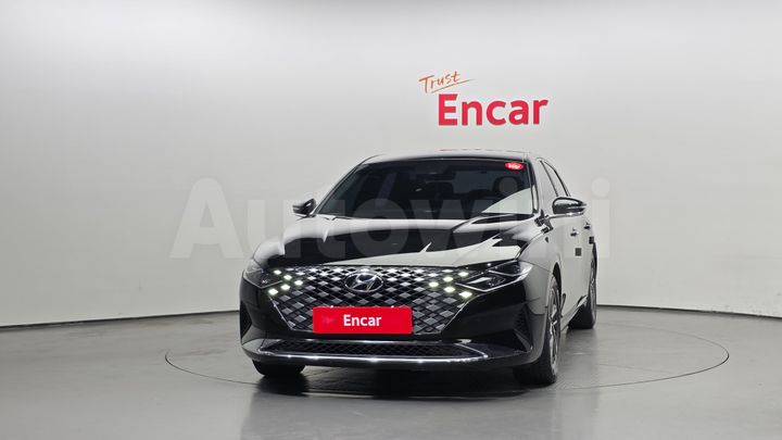 Hyundai Grandeur 2022 — 3