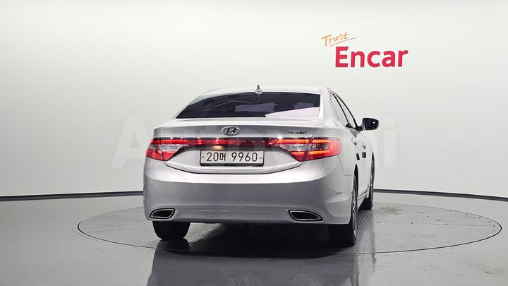 Hyundai Grandeur 2014 — 3