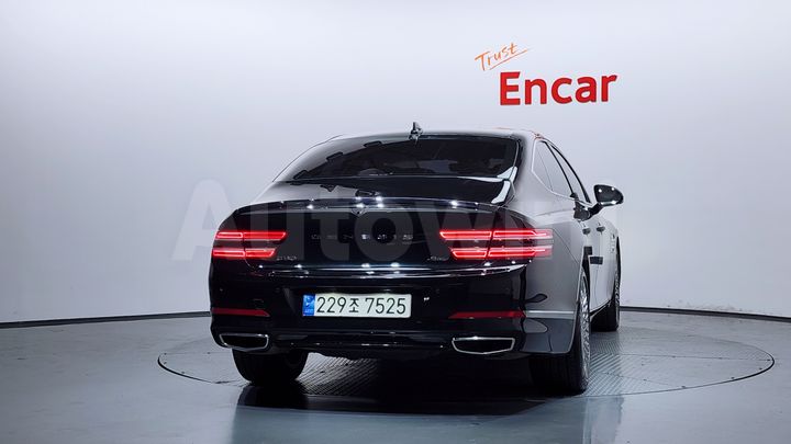 Genesis G80 2022 — 4