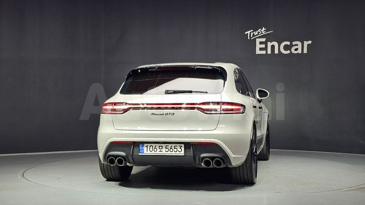 Porsche Macan 2024 — 4