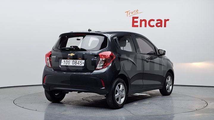 Chevrolet Spark 2017 — 2