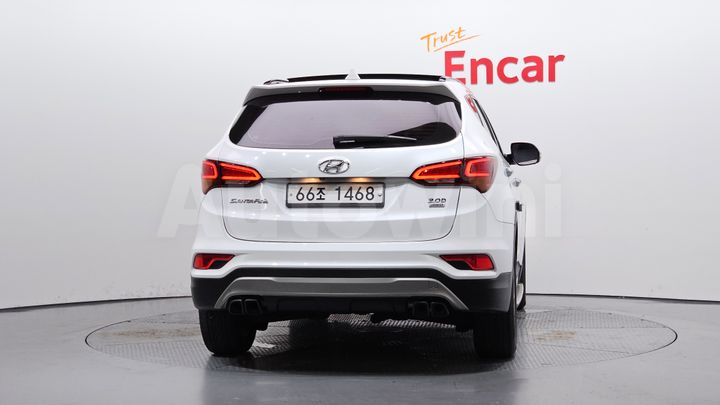 Hyundai SantaFe 2018 — 4